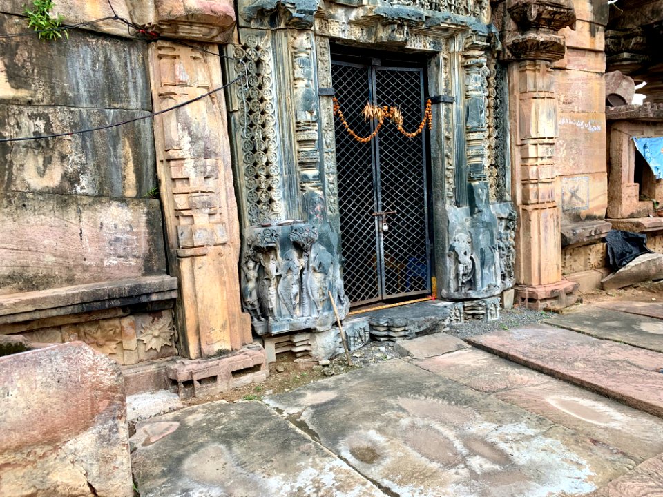 12th_century_Kota_Gudi_complex,_Ghanpur_Mulugu,_Telangana_India_-_42
