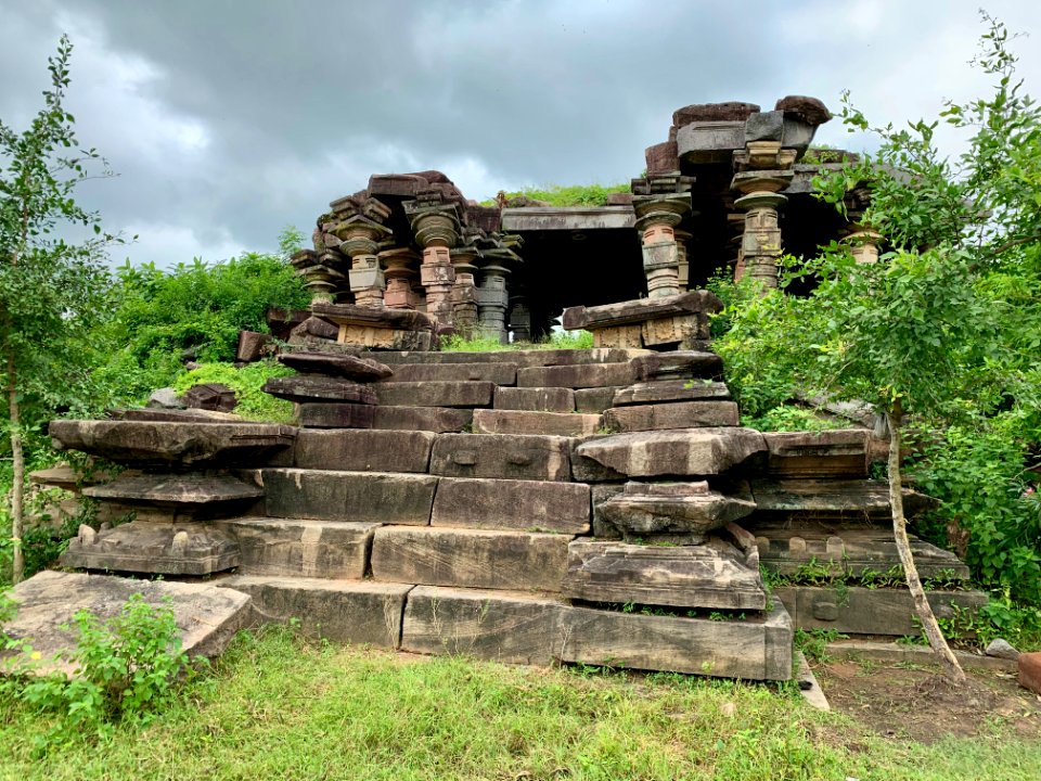 12th_century_Kota_Gudi_complex,_Ghanpur_Mulugu,_Telangana_India_-_117
