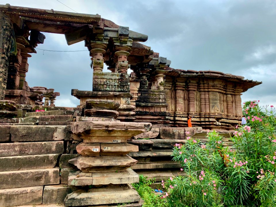12th_century_Kota_Gudi_complex,_Ghanpur_Mulugu,_Telangana_India_-_15