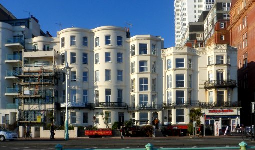 122–128_King's_Road,_Brighton_(April_2015)