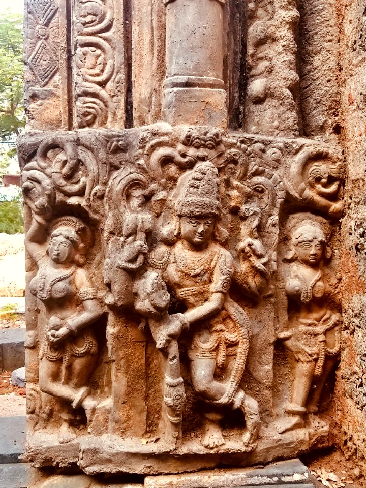 11th_12th-century_Pachala_Someshwara_Temple_-_4
