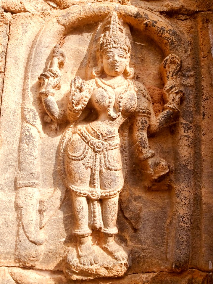 11th_12th-century_Pachala_Someshwara_Temple_-_25