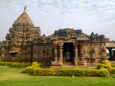 12th_century_Mahadeva_temple,_Itagi,_Karnataka_India_-_131