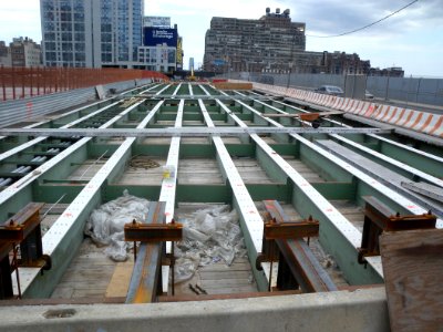 11th_Av_rehab_over_LIRR_yard_jeh