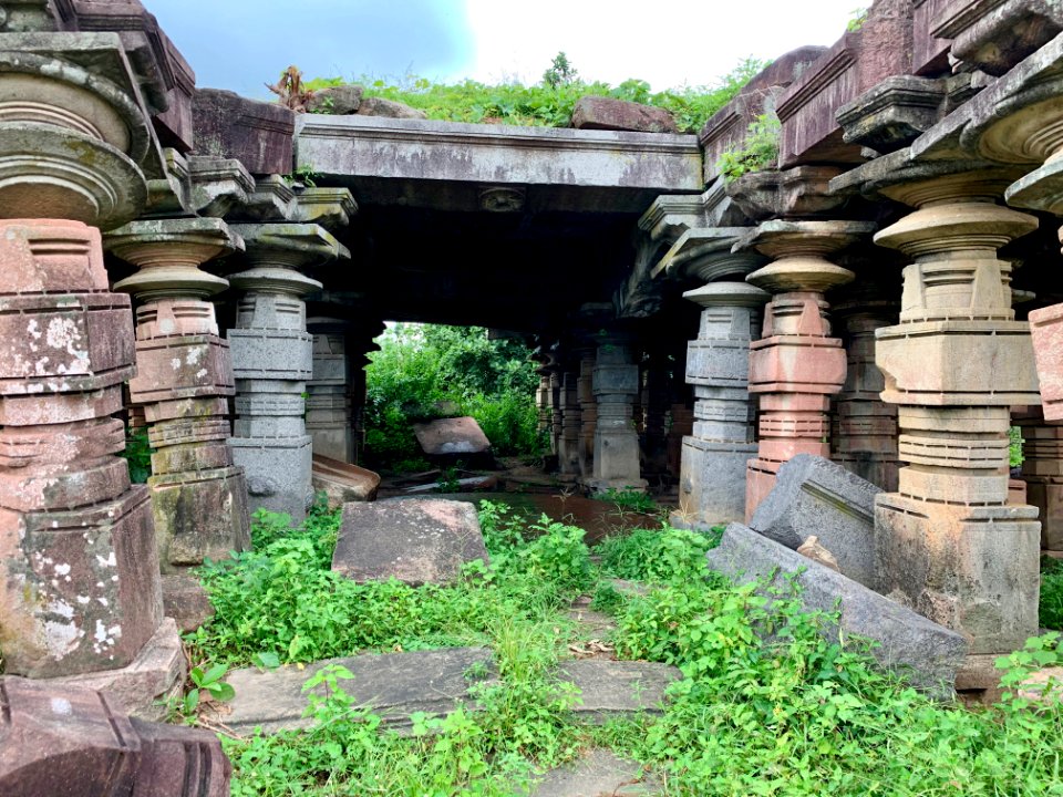 12th_century_Kota_Gudi_complex,_Ghanpur_Mulugu,_Telangana_India_-_138
