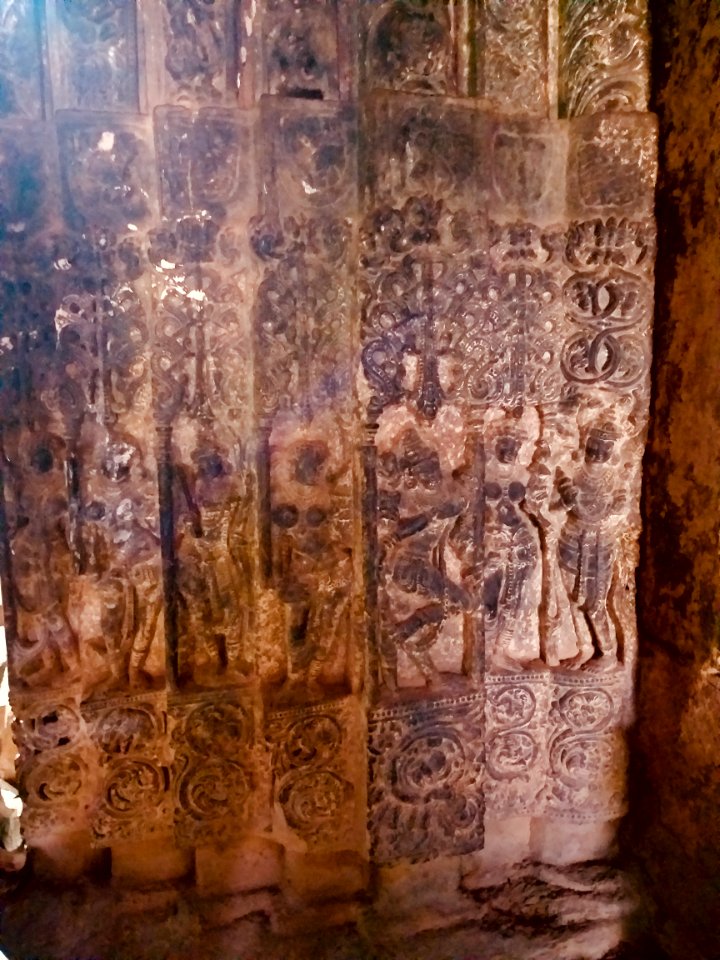 12th_century_Dodda_Basappa_temple,_Dambal,_Karnataka_India_-_35