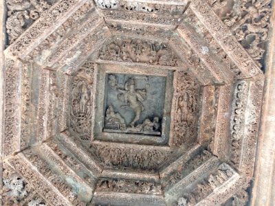 12th_century_Mahadeva_temple,_Itagi,_Karnataka_India_-_111
