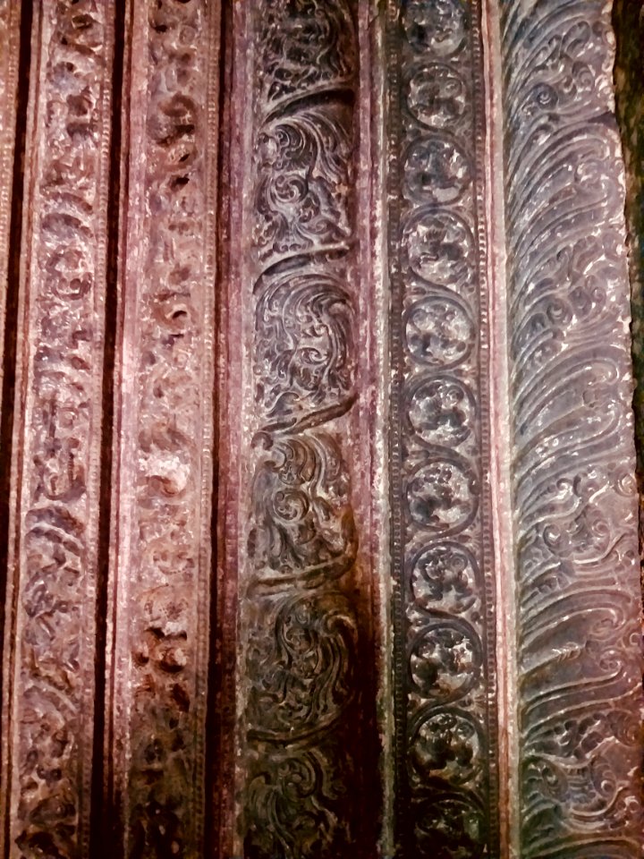 12th_century_Dodda_Basappa_temple,_Dambal,_Karnataka_India_-_38