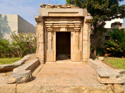 12th_century_Mahadeva_temple,_Itagi,_Karnataka_India_-_116