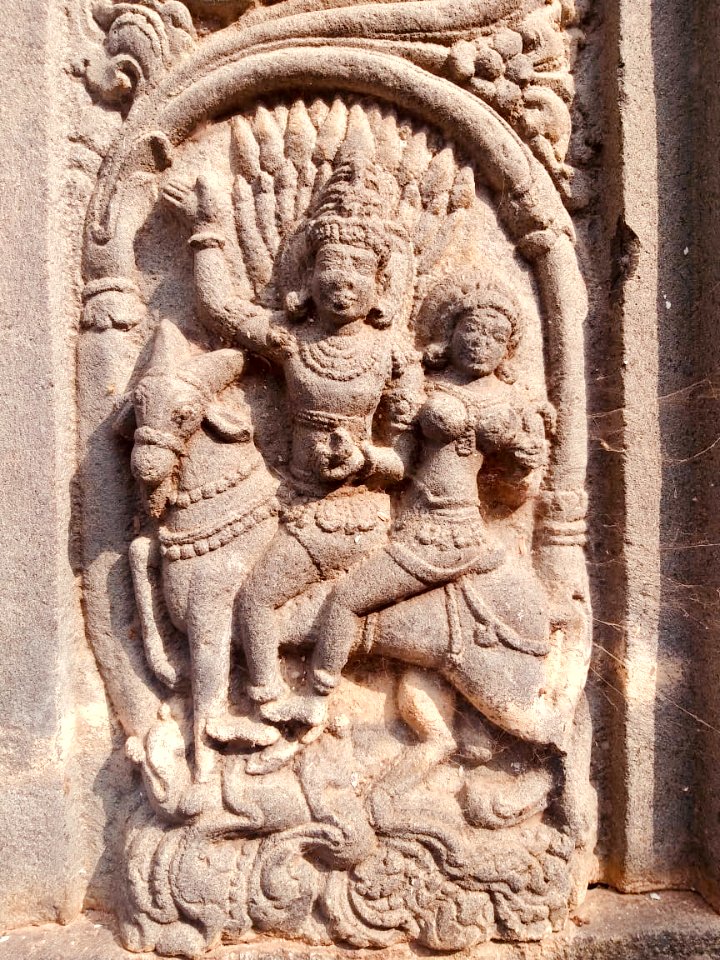 11th_12th-century_Pachala_Someshwara_Temple_-_26
