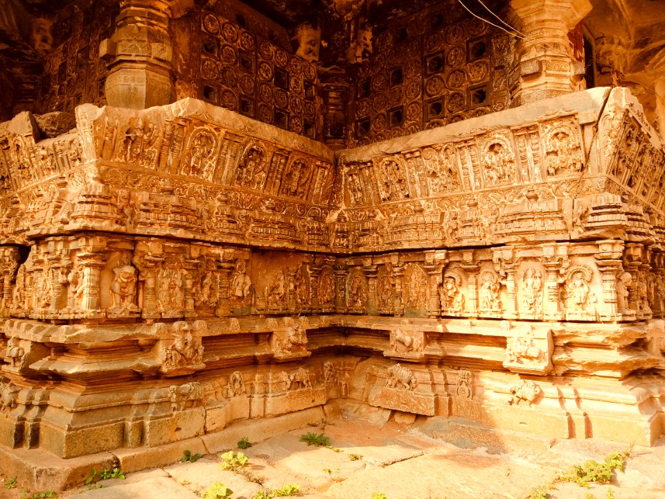 11th_century_Trikuteshvara_temple,_Gadag,_Karnataka_India_-_68
