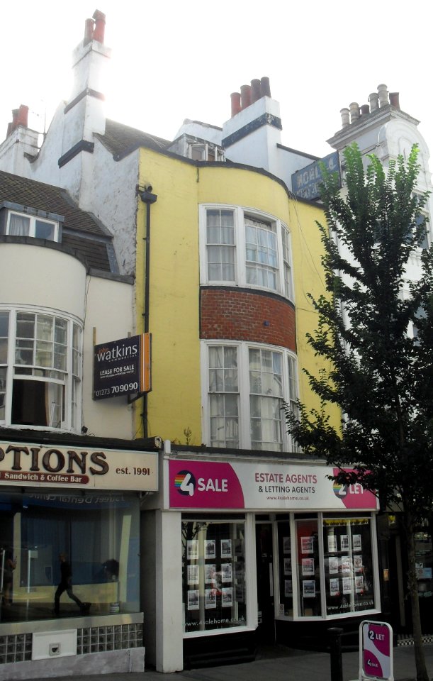 118_St_James's_Street,_Brighton_(NHLE_Code_1380875)_(September_2010)