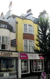 118_St_James's_Street,_Brighton_(NHLE_Code_1380875)_(September_2010)