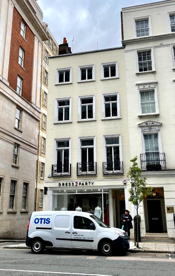 130_Wigmore_Street,_2021