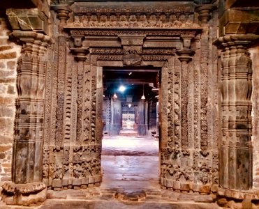11th_century_Amritesvara_temple,_Annigeri,_Karnataka_India_-_8