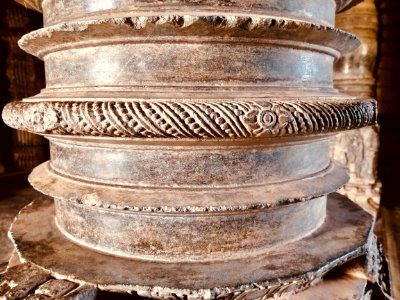 12th_century_Dodda_Basappa_temple,_Dambal,_Karnataka_India_-_50