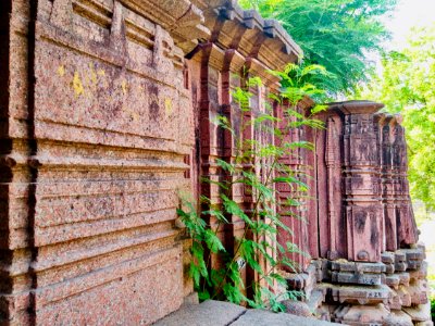 11th_to_13th_century_Shiva_Temple,_Nagunur,_Telangana_India_-_4