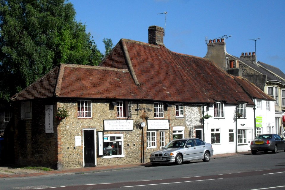 128–136_Old_London_Road,_Patcham_(NHLE_Code_1380640)_(August_2010)