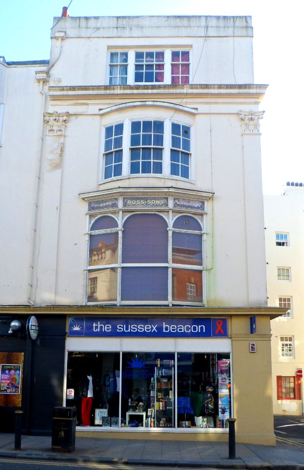130_St_James's_Street,_Brighton_(March_2014)