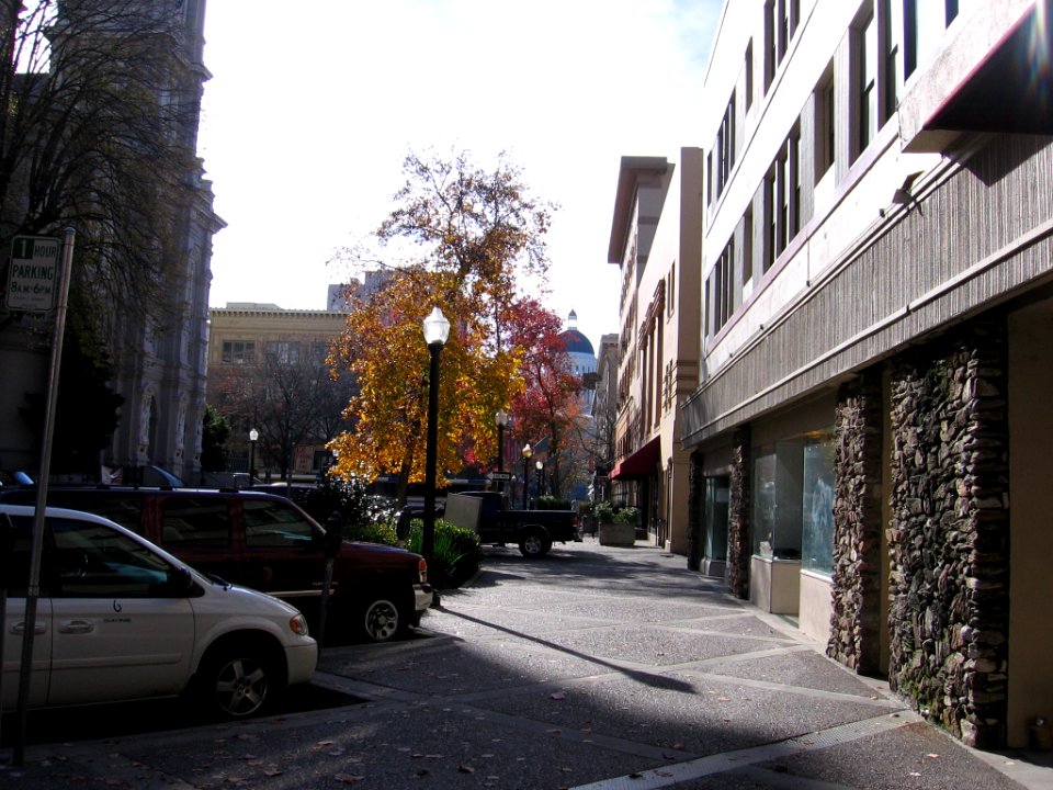 11th_Street_and_Capitol_4031_01