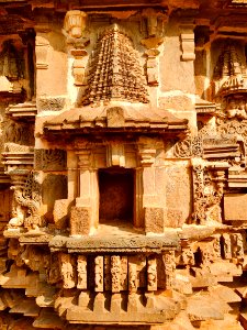 11th_century_Someshwara_temple,_Lakshmeswar,_Karnataka_India_-_40