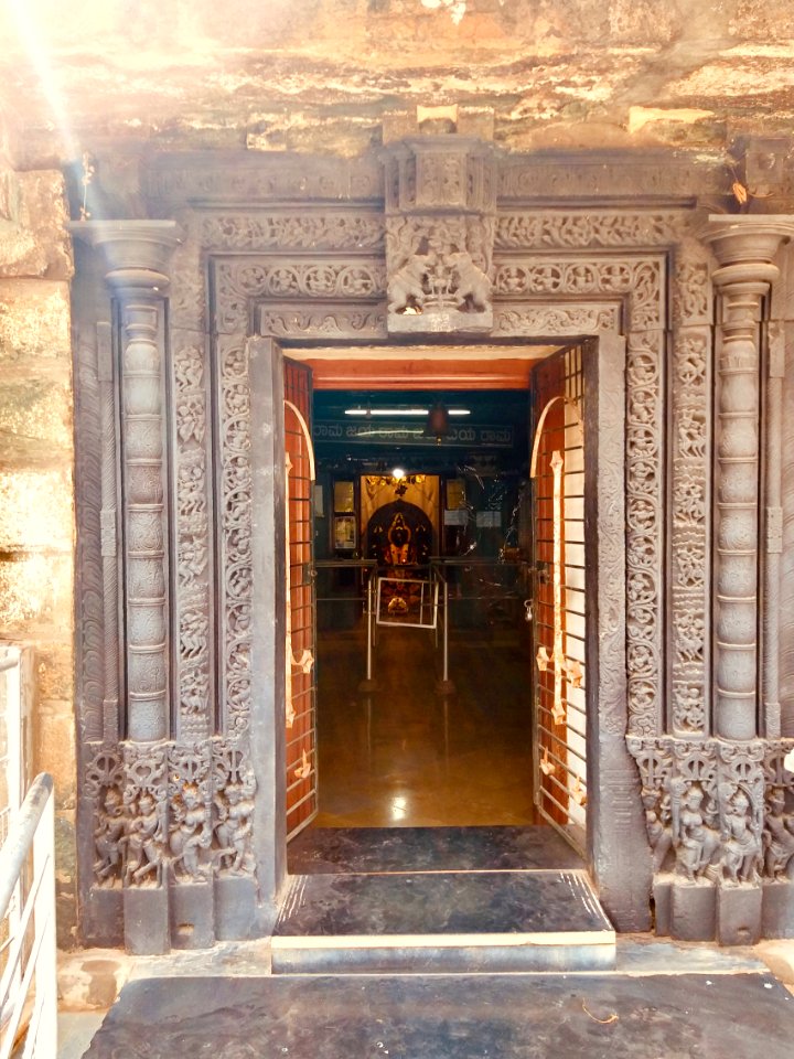 11th_century_Trikuteshvara_temple,_Gadag,_Karnataka_India_-_174