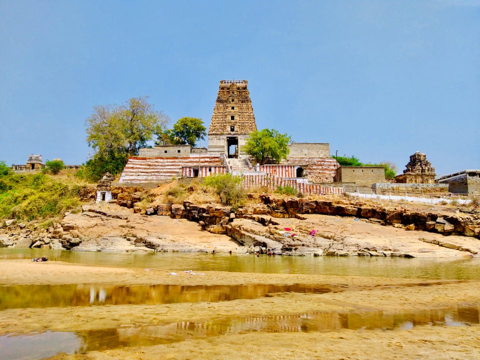 10th_to_15th_century_Chennakesava_temples_group,_Pushpagiri,_Andhra_Pradesh_India_-_01