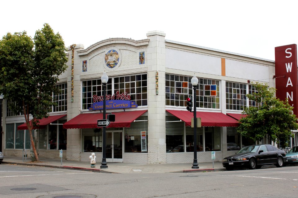 10th_Street_Market_(Breads_of_India),_Oakland