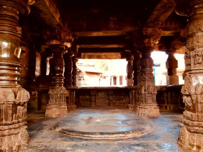 1100_CE_Saraswati_temple,_Gadag,_Karnataka_India_-_13