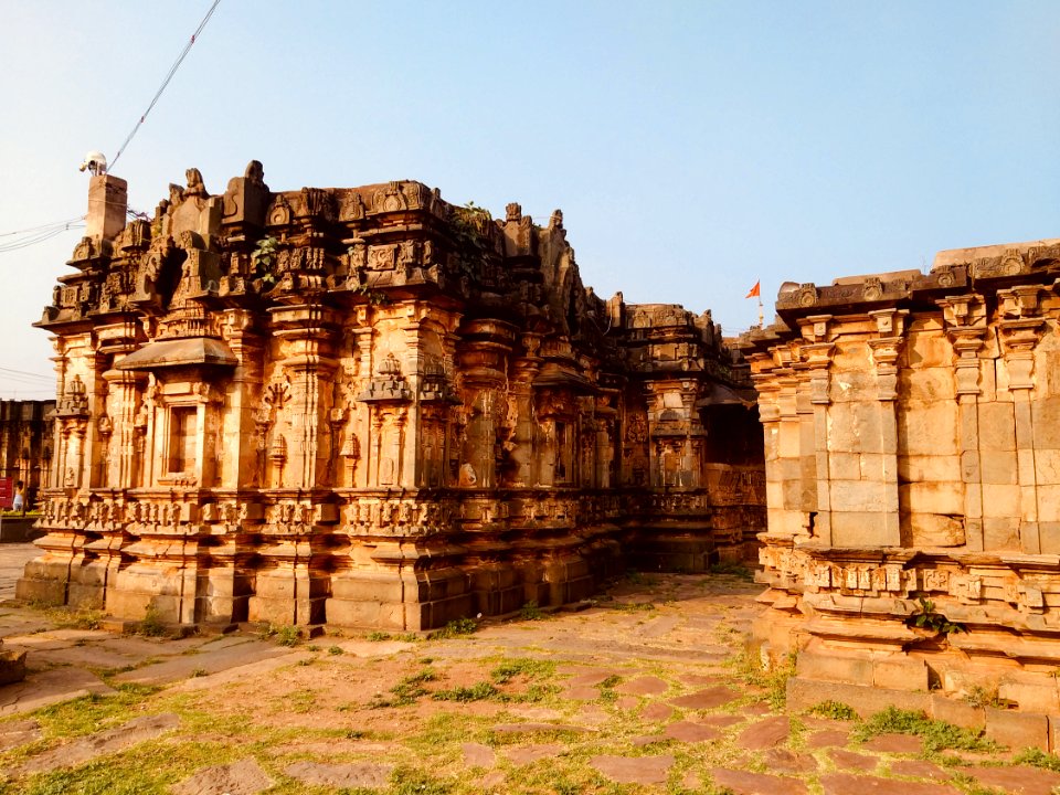 11th_century_Trikuteshvara_temple,_Gadag,_Karnataka_India_-_8