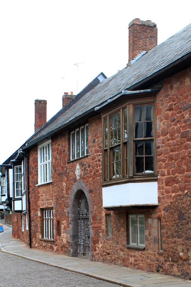 11,_Cathedral_Close