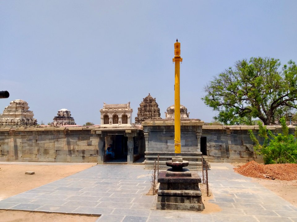 10th_to_13th_century_Trikutesvara_Temples_complex,_Pushpagiri,_Andhra_Pradesh_India_-_2