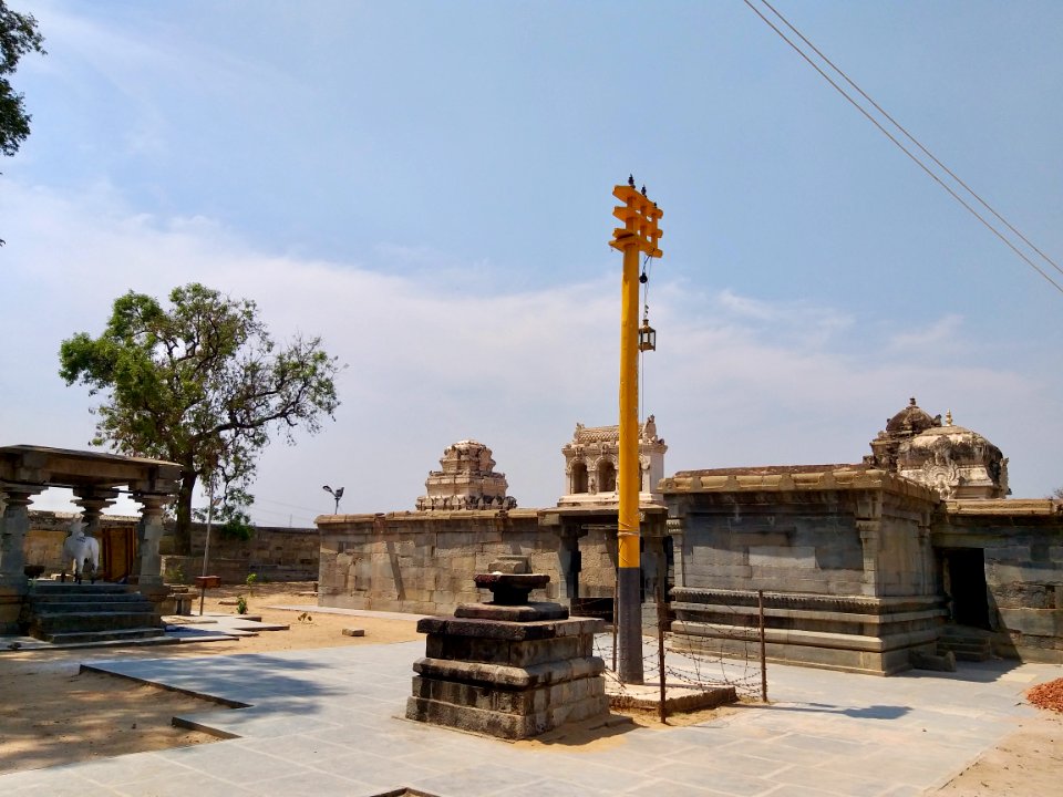 10th_to_13th_century_Trikutesvara_Temples_complex,_Pushpagiri,_Andhra_Pradesh_India_-_4