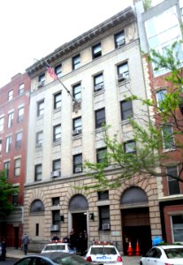 10th_Pct_NYPD_230_W20_St_jeh