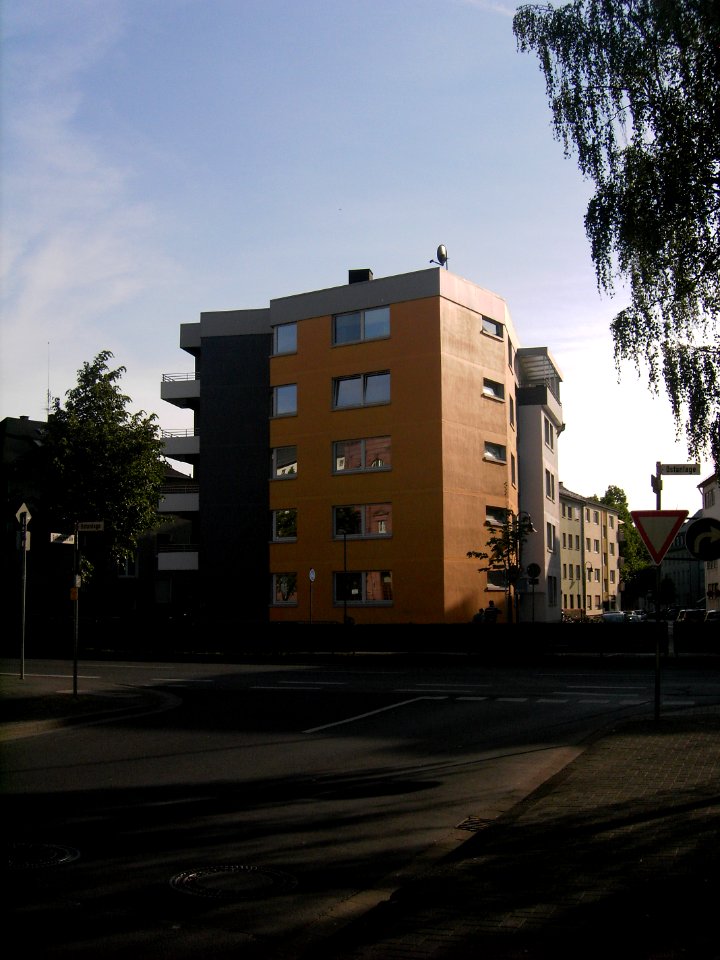 110507_Gießen_Landgrafenstraße.01