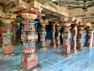 11th_12th_century_Neelakantha_Kaleshwara_temple,_Kalyani_Chalukya,_Kalgi_Karnataka_India_-_2