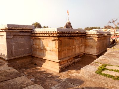 11th_century_Someshwara_temple,_Lakshmeswar,_Karnataka_India_-_9