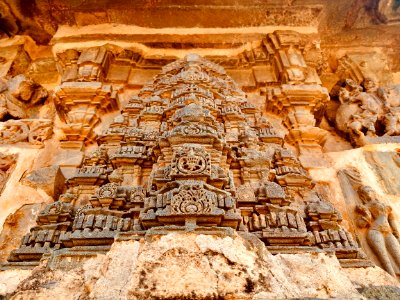 11th_century_Someshwara_temple,_Lakshmeswar,_Karnataka_India_-_59