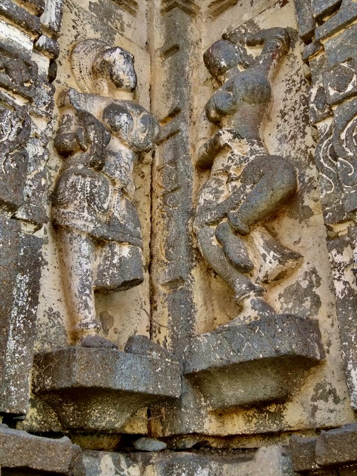 11th_12th_century_Mallikarjuna_Temple_Kalgi_Karnataka_India_-_20