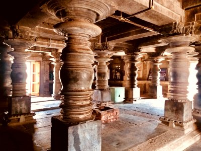 11th_century_Someshwara_temple,_Lakshmeswar,_Karnataka_India_-_99