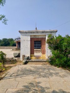 11th_century_Ramalingeshwara_Temple,_Nandikandi,_Telangana,_Kalyani_Chalukyas_-_24