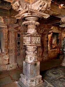 11th_century_Panchalingeshwara_temples_group,_Kalyani_Chalukya,_Sedam_Karnataka_India_-_9