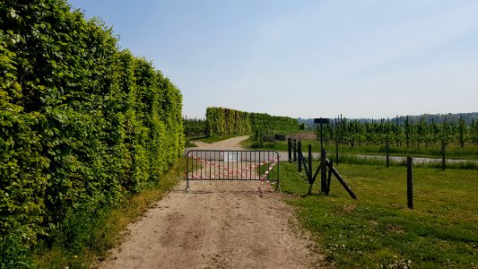's-Gravenvoeren-wegafsluiting_Onderste_Bernauerweg_(3)