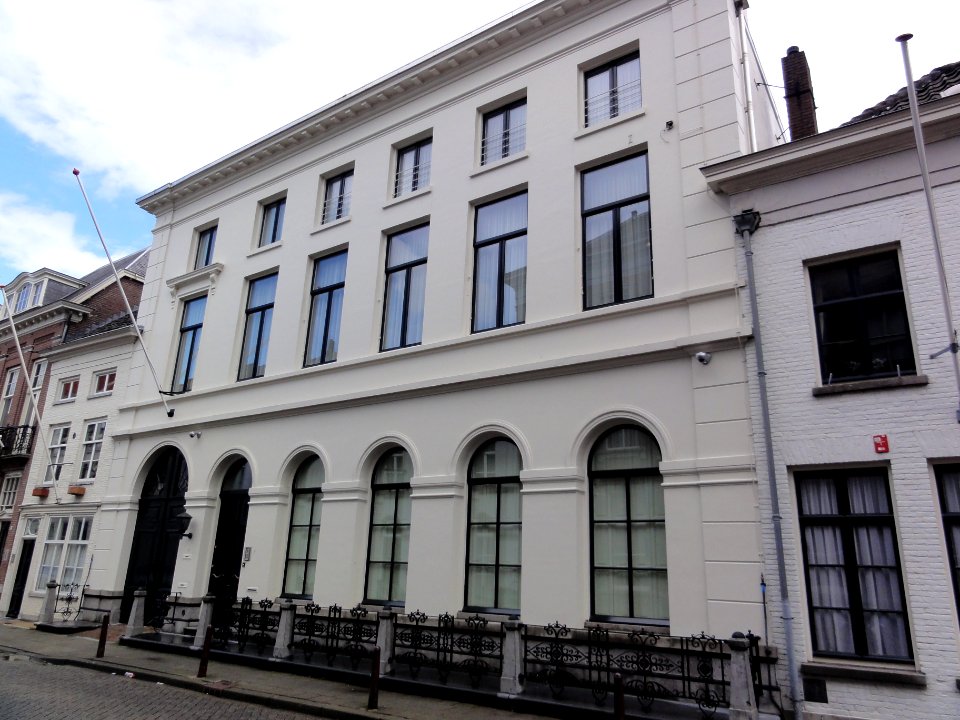 's-Hertogenbosch_Rijksmonument_21796_Peperstraat_14-16