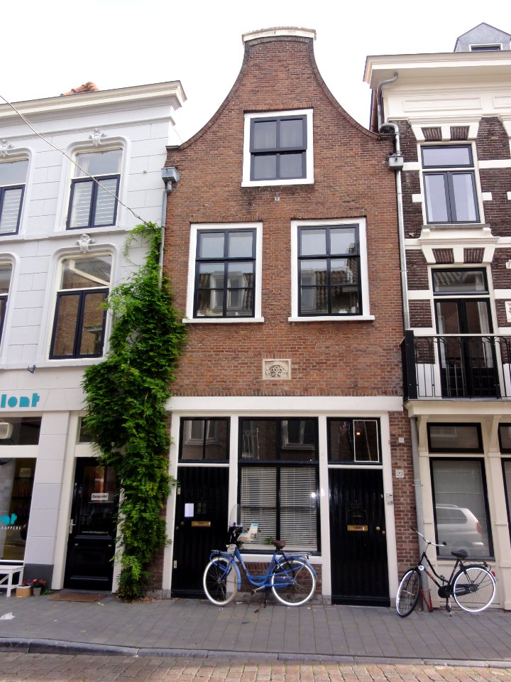 's-Hertogenbosch_Rijksmonument_21803_Postelstraat_29,_31