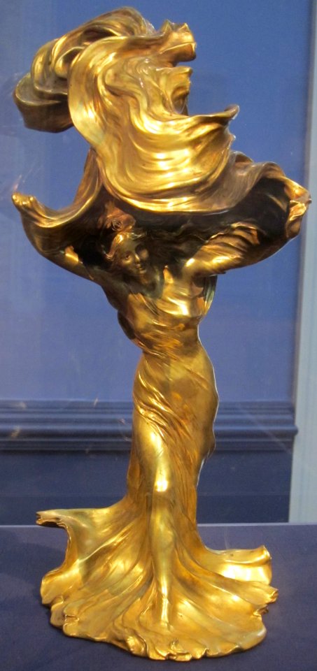 'Loie_Fuller'_by_Raoul-François_Larche,_Dayton_Art_Institute