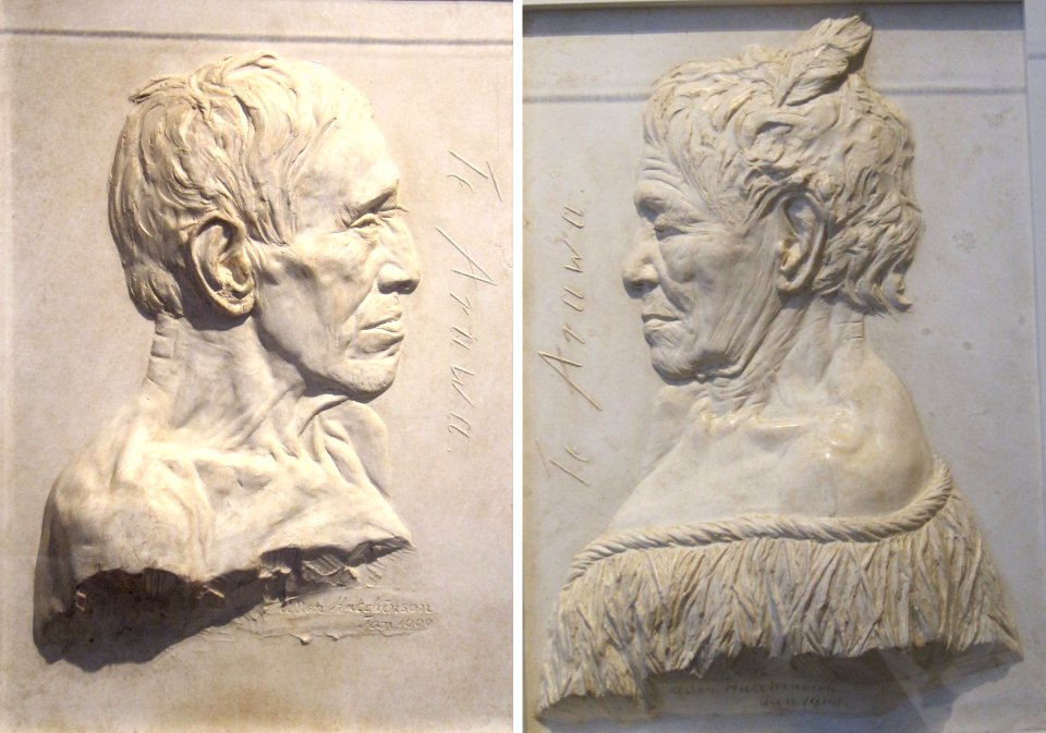 'Maori_Types'_by_Allen_Hutchinson,_plaster_casts,_Biship_Museum