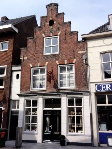 's-Hertogenbosch_Rijksmonument_21924_Vughterstraat_277_tm_287