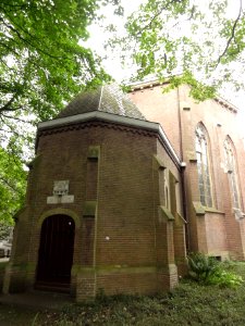 's-Hertogenbosch_Rijksmonument_522404_begraafplaats_Groenendaal_bisschopskapel,_grafstede