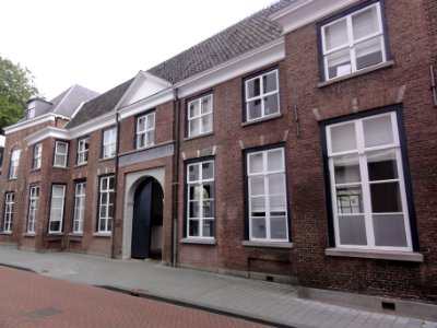 's-Hertogenbosch_Rijksmonument_21671_Keizerstraat_4_tm_12